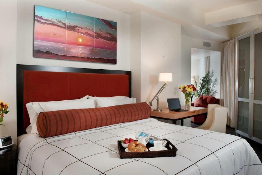 Courtyard By Marriott Atlanta Downtown Hotel Exterior photo